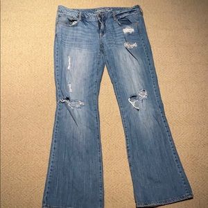 AE Light Wash Jeans
